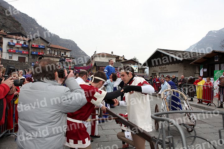 Gara delle Bighe 2011-7897.jpg
